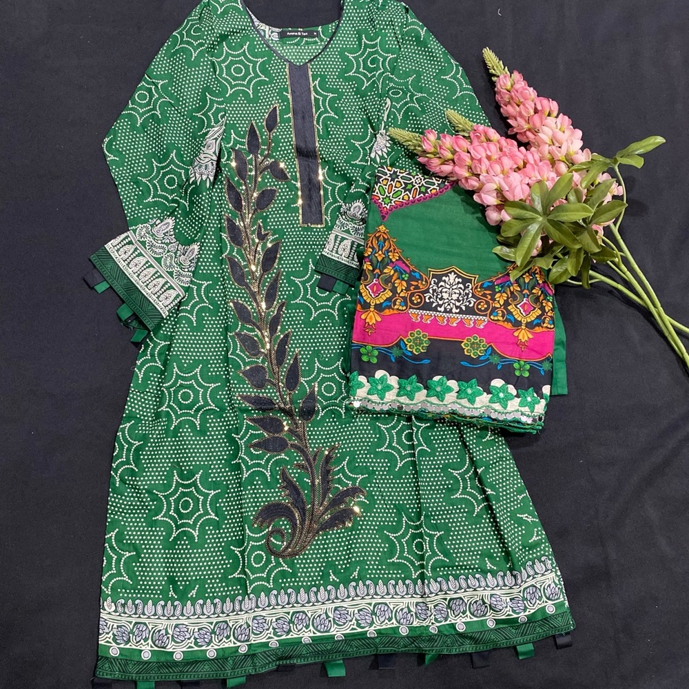 Pakistani printed embroidered ready to wear 3pc  lawn suit